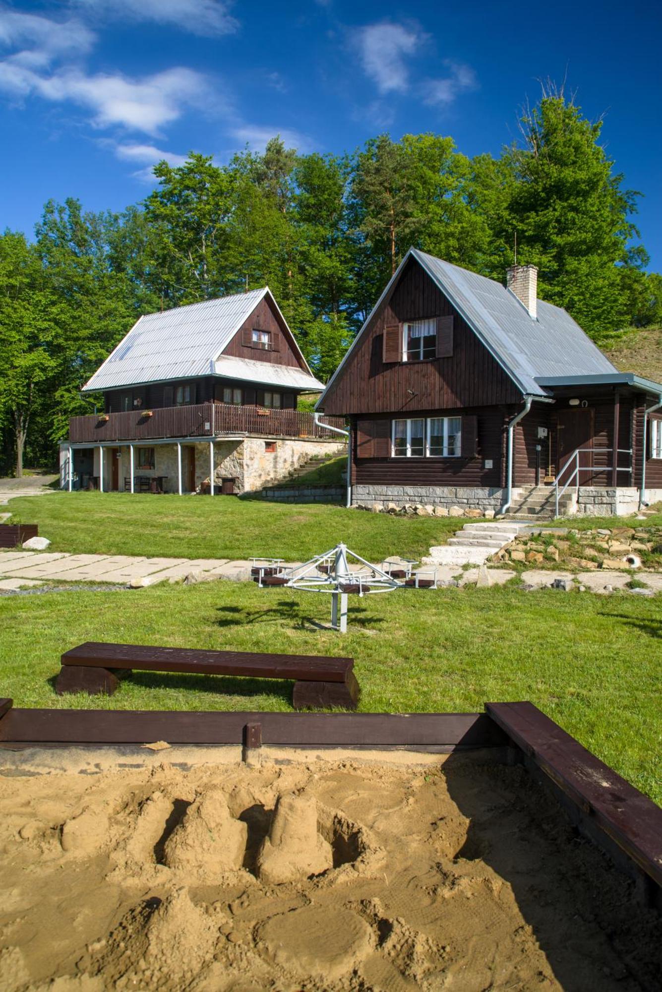Rodinne Chaty Moravanpark - Ubytovani V Srdci Valasska Podkopná Lhota Eksteriør billede